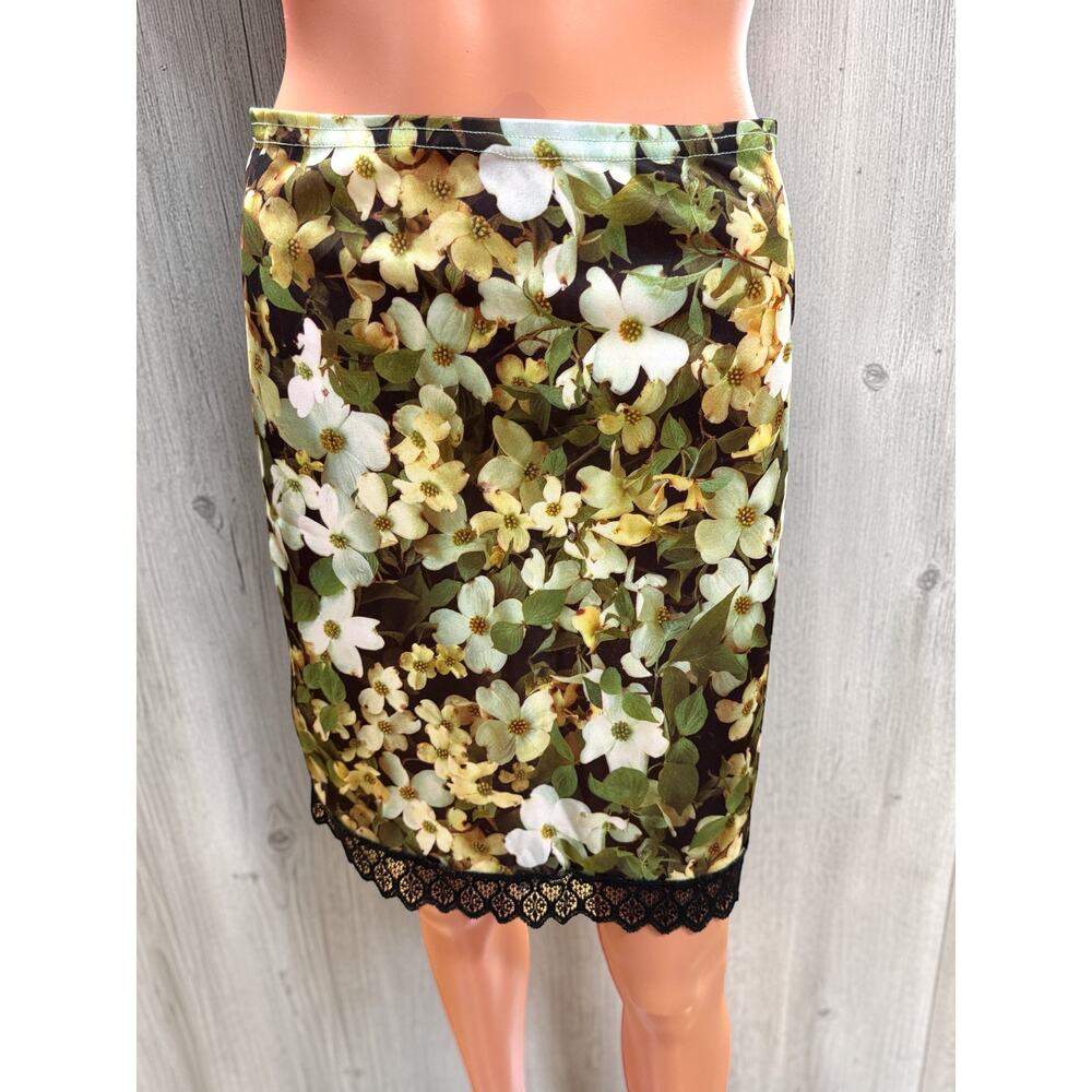 Damaged Tripp‎ NYC Vintage Floral Print Skirt Black Lace Hem Y2K Goth Grunge S/M